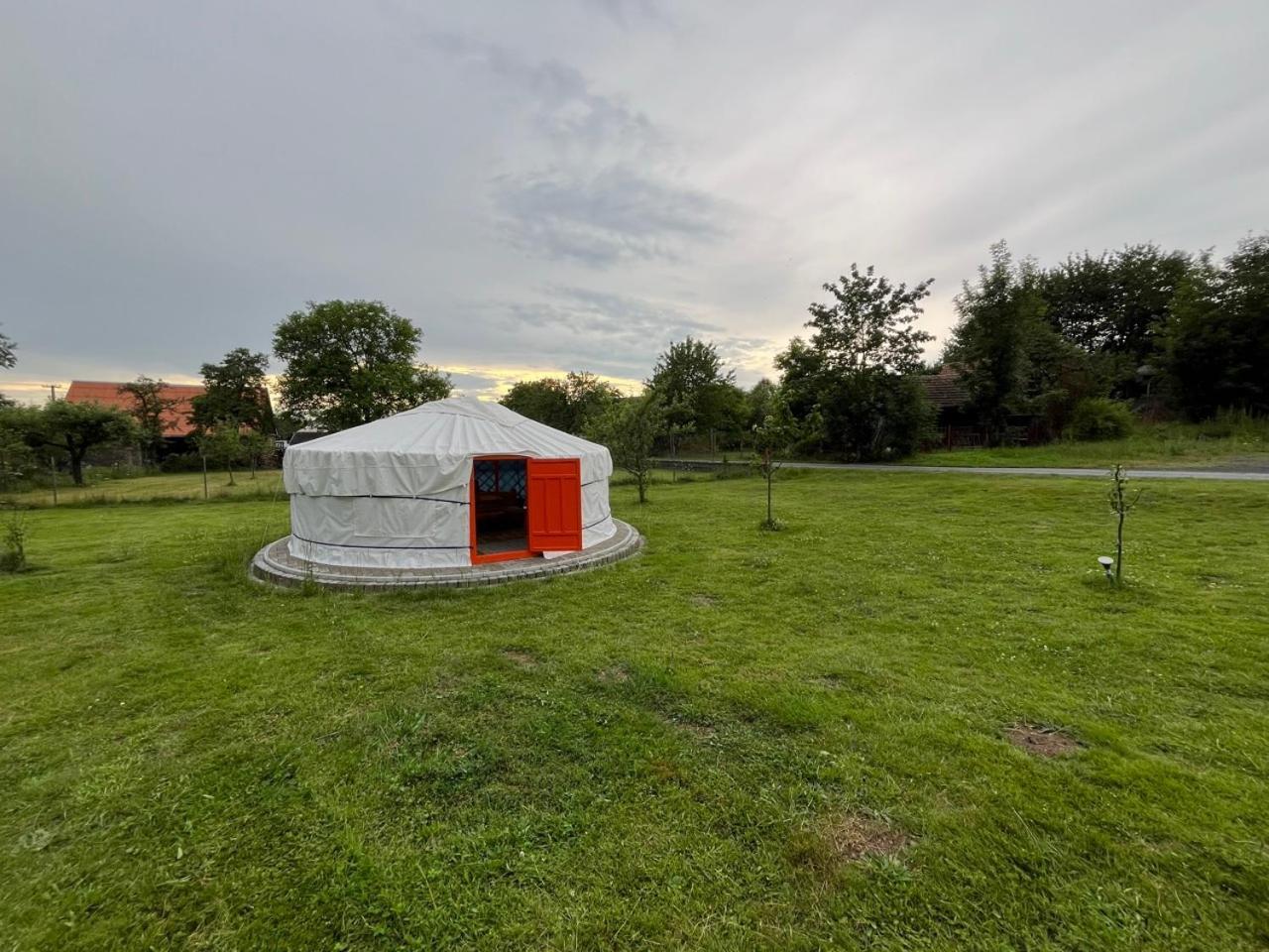 Penzion Brusinka Kocourov (Pilsen) Exterior foto